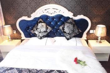 Tangfeng Art Hotel Shenyang North Railway Station 外观 照片